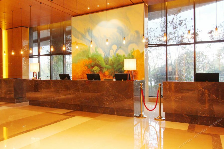 Weihai Guihe Siji Hotel Exteriör bild