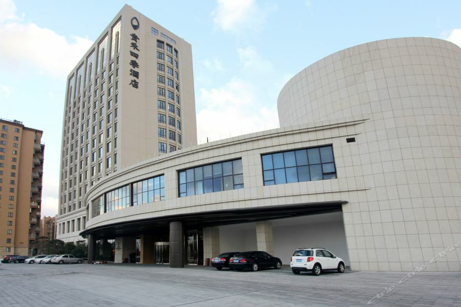 Weihai Guihe Siji Hotel Exteriör bild